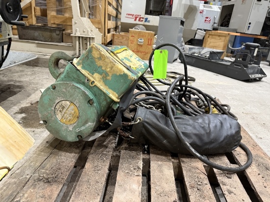 3 Ton Hoist (ken233)