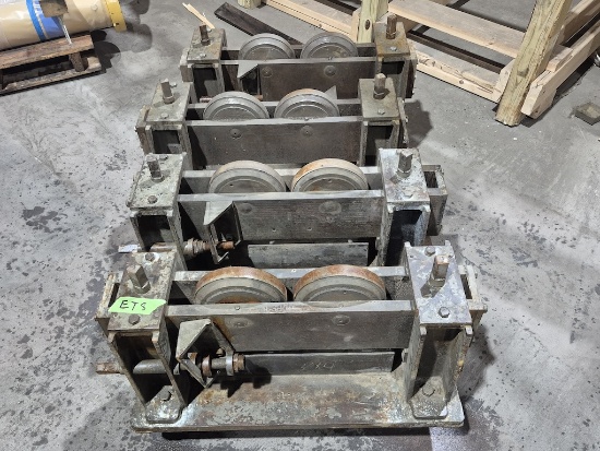 Lot Of 4 Pipe Rollers (et8)