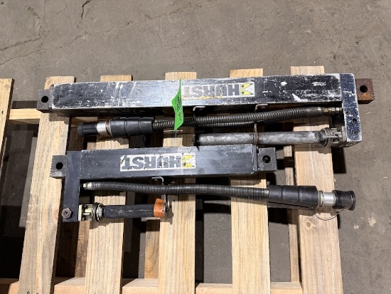 HURST JAWS OF LIFE RAM (TNT71)