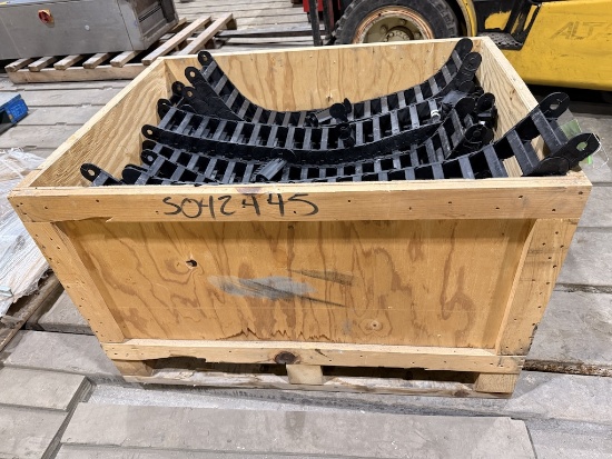 LOT OF PLASTIC WIRE TRACKS (RP38)