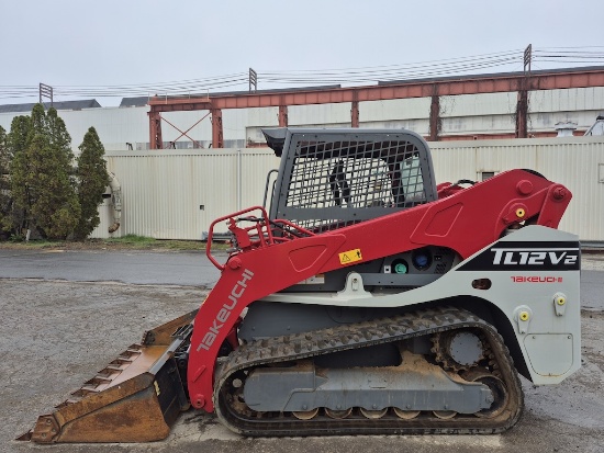 2018 TAKEUCHI TL12V-2 SKID STEER
