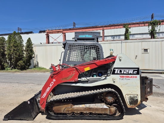 2017 TAKEUCHI TL12R SKID STEER