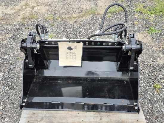 BRAND NEW VORX NL570TC SKID STEER 4-IN-1 BUCKET (SN25)