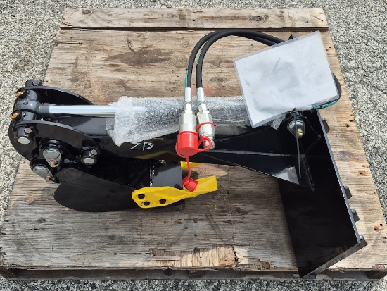 BRAND NEW ZJG MINI SKID STEER DIGGER ATTACHMENT (Z18)