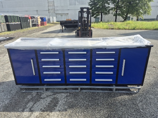 BRAND NEW 10FT 15 DRAWER 2 CABINET WORKBENCH (NY5)