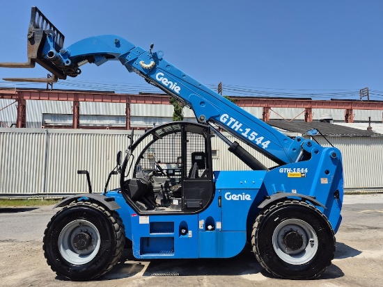 2019 GENIE GTH1544 15,000LB TELESCOPIC FORKLIFT