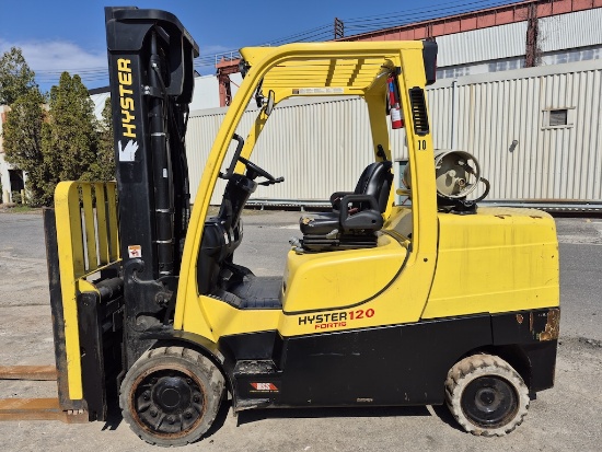 2018 HYSTER S120FT 12,000LB FORKLIFT