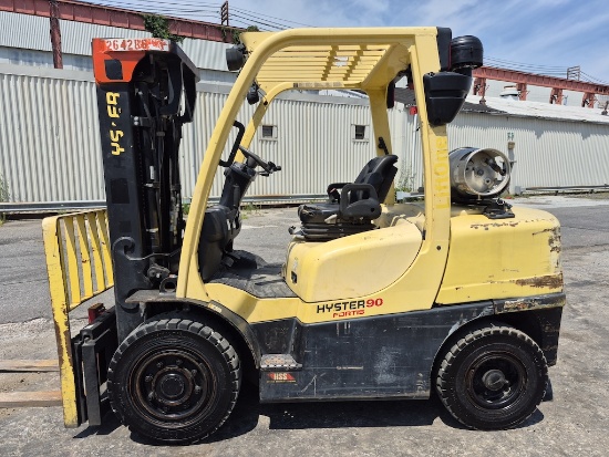 HYSTER H90FT 9,000LB FORKLIFT
