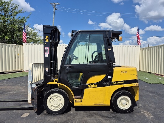 YALE GDP090VX 9,000LB FORKLIFT