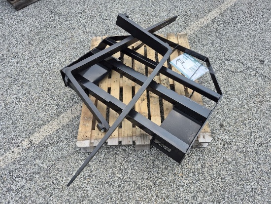 BRAND NEW 2026 AGT SKID STEER FORK ATTACHMENT (AG707