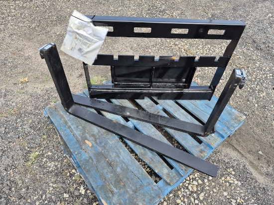 BRAND NEW VORX SKID STEER FORK ATTACHMENT (SN29)