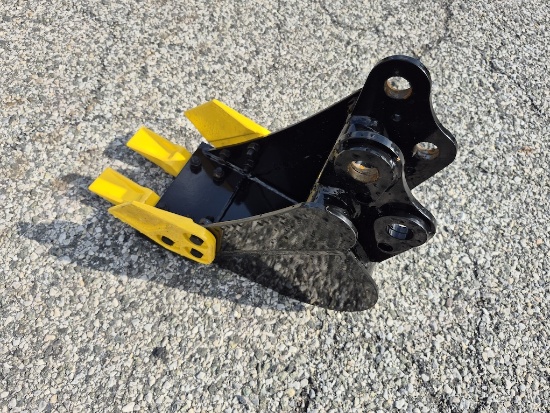 BRAND NEW MINI EXCAVATOR BUCKET (Z51)