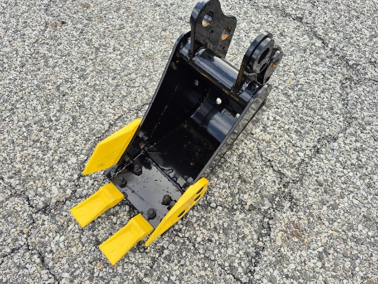 BRAND NEW MINI EXCAVATOR BUCKET (Z47)