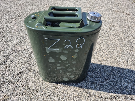Brand New Fuel Can (Z22)