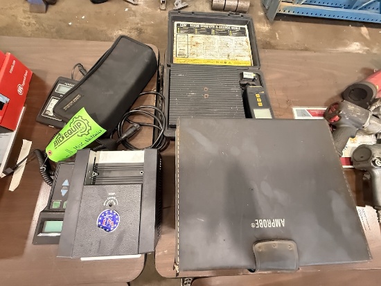 LOT OF MISC ELECTRONICS