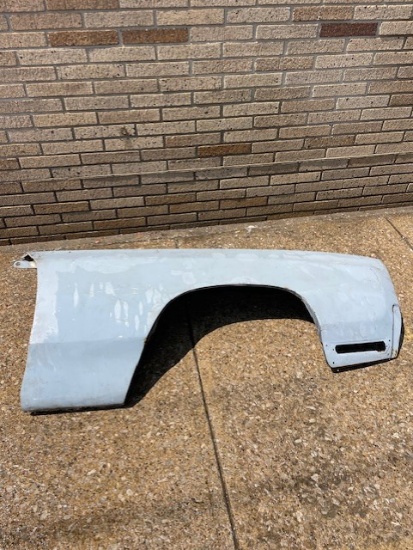 1970 Monte Carlo fender