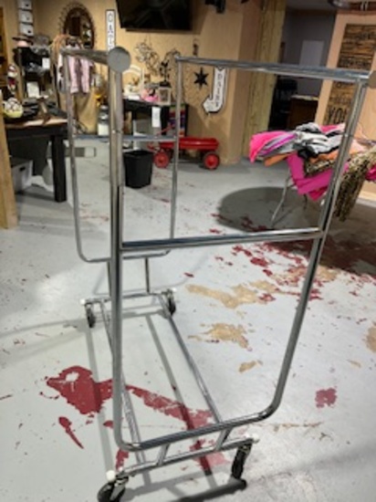 Collapsable Clothing Rack - Adjustable
