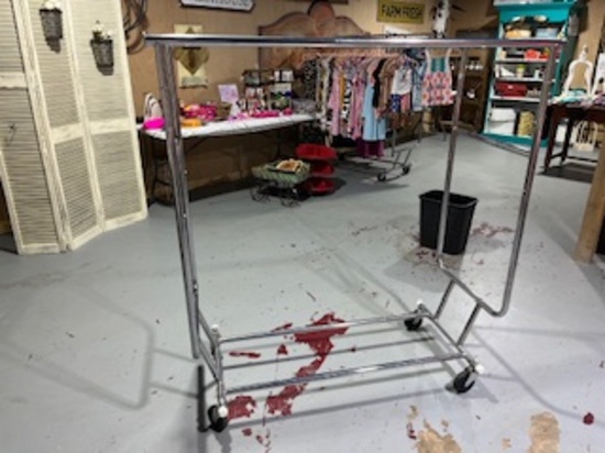 Collapsable Clothing Rack - Adjustable