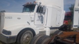 1995 Peterbuilt White