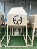 big daddy feeder 700#