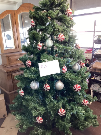 Christmas Tree with ornaments