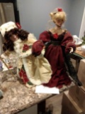 2 Dolls
