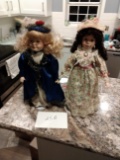 2 Dolls