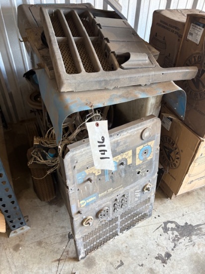 Miller bobcat Welder 250 - Parts Only