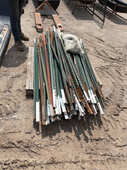 multiple t posts on a pallet