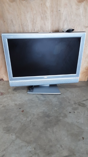 Toshiba Theater Wide HD TV