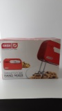 Dash SmartStore Hand Mixer