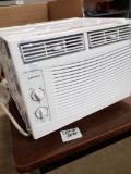 Amana Window Air Conditioner AMAP050CW