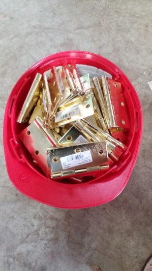 Door Hinge 3-1/2" Brass Finish