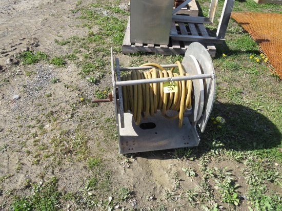 100' 220 cord & Aluminum Rolling cart