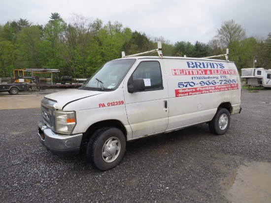 2009 Ford E250, automatic, 4.6L gas motor,