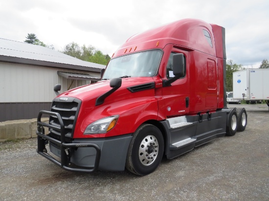 2020 Freightliner Cascadia model CA126, DD15