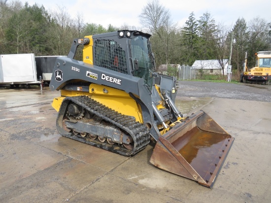 John Deere 333G trac skid steer, pilot controls,