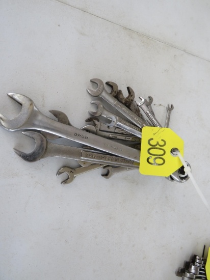 Misc Box end wrenchs 17 pieces