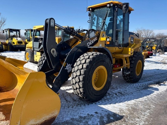2024 John Deere 544P, Cab w/ac, joystick control,
