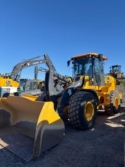 2024 John Deere 624P, cab w/ac, joystick