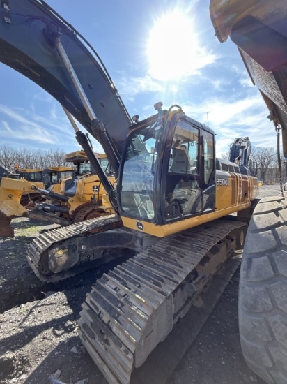 2018 John Deere 350G LC, 4786 hours, cab w/ac,