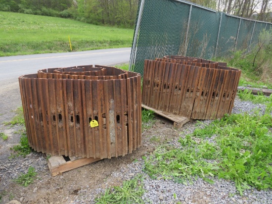triple grouser tracs 32" wide,