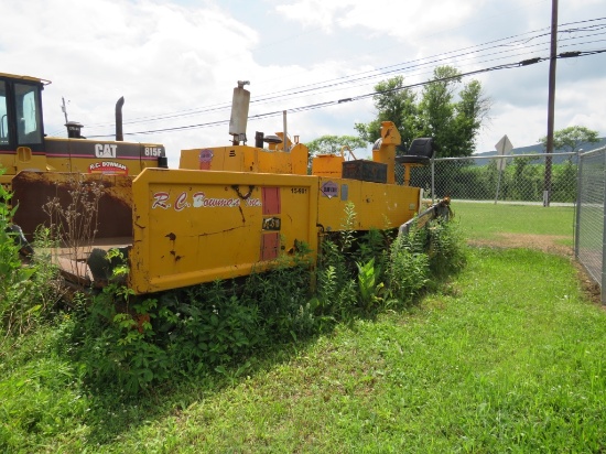 Blaw-Knox Paver 510 model, john deere diesel,