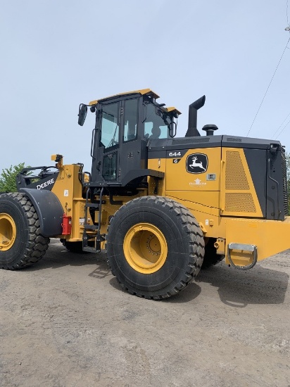 644 G - tier wheel loader, 713 hrs, cab w