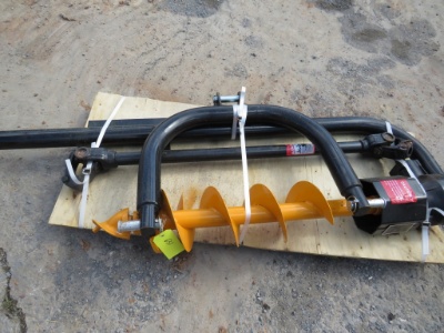 Tractor auger