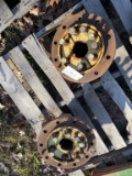 (2) Wheel Hubs