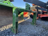 John Deere iMatch Hitch