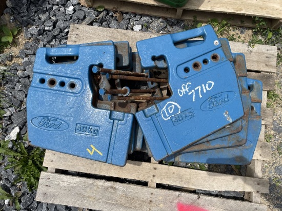 (10) Suitcase Weights 40kg off FOrd 7710