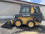 Deere 318D Skid Steer