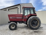 International 3688 Tractor